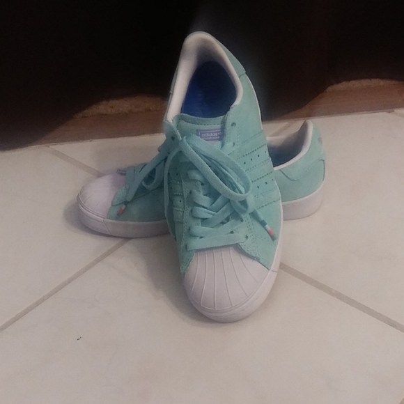 Men's Adidas skate shoes - Picture 11 of 11